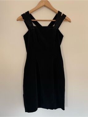 VTG Petite Niteline by Della Roufogali 100% Silk All Black Cocktail Beaded Dress
